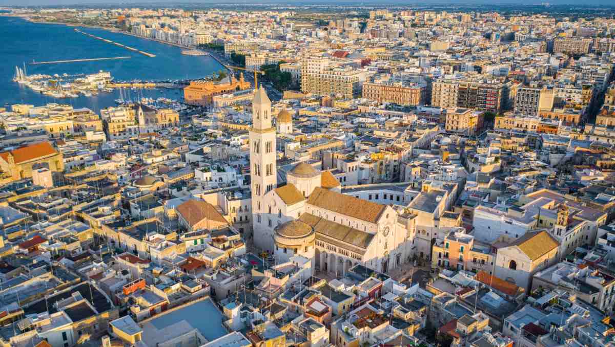 cose-da-mettere-in-valigia-bari-estate
